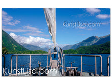 Lade das Bild in den Galerie-Viewer, Landschaftsfotografie "Blick vom Segelschiff" Doubtful Sound - Neuseeland