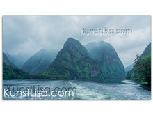 Lade das Bild in den Galerie-Viewer, Landschaftsfotografie "Mystische Berge" Doubtful Sound - Neuseeland