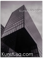 Lade das Bild in den Galerie-Viewer, Schwarz-Weiss-Grau-Architektur-Hochhaus-Hotel-Hyatt-Medienhafen-Deutschland-Mockup-auf-Leinwand